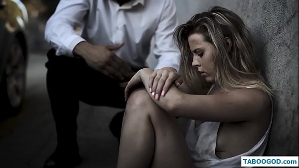 Hadithi za Kinky: msichana asiye na makazi